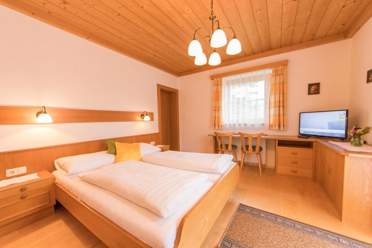 Gaestehaus Muellauer Леоганг Екстериор снимка